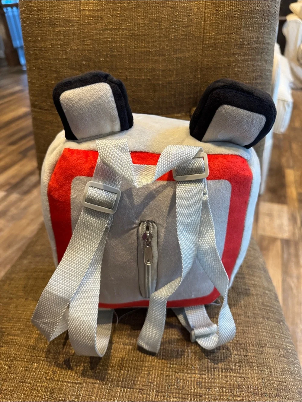 Minecraft wolf plush backpack NWT